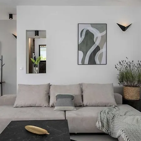 Medellin Villa *