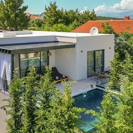 Medellin Villa