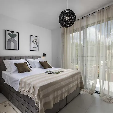 Medellin Villa *