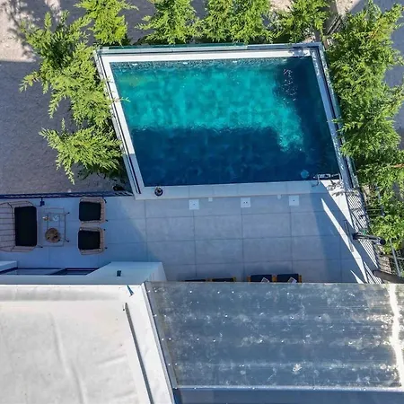 Villa Medellin