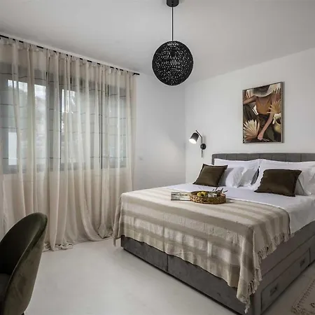 Medellin Villa *
