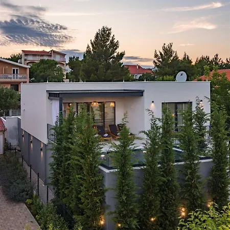 Medellin Villa *